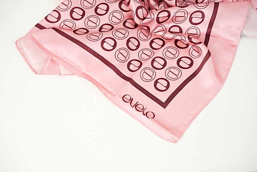 Pink satin scarf for creators – EVELO